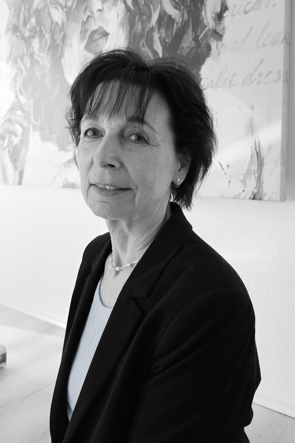 Es ist ein Foto von Sabine Börstler-Prüfer zu sehen